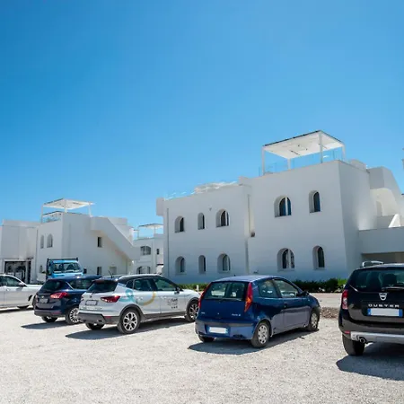 M443 - Marcelli, Nuovissimo Bilocale Fronte Mare In Con Piscina