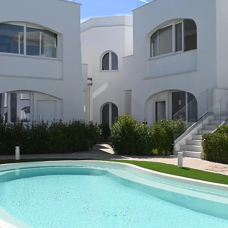 M443 - Marcelli, Nuovissimo Bilocale Fronte Mare In Con Piscina Appartement