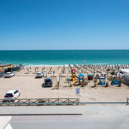M443 - Marcelli, Nuovissimo Bilocale Fronte Mare In Con Piscina Appartement